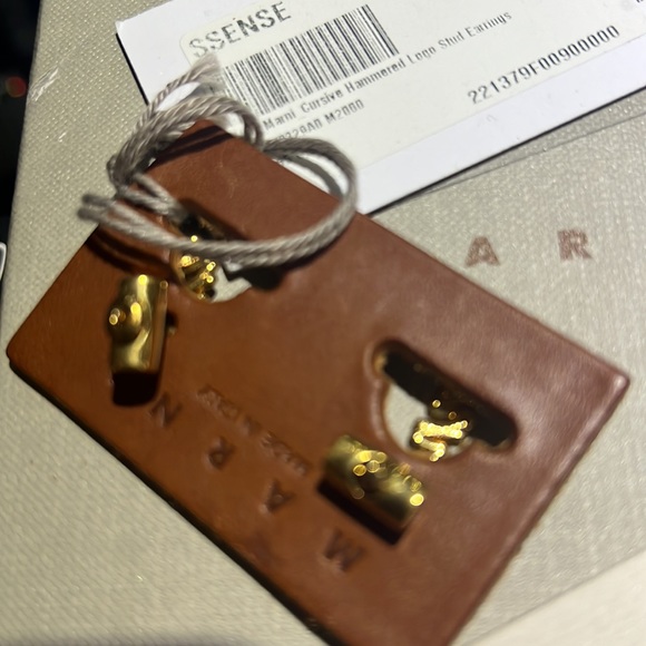 Marni cursive logo stud earrings - Picture 3 of 4